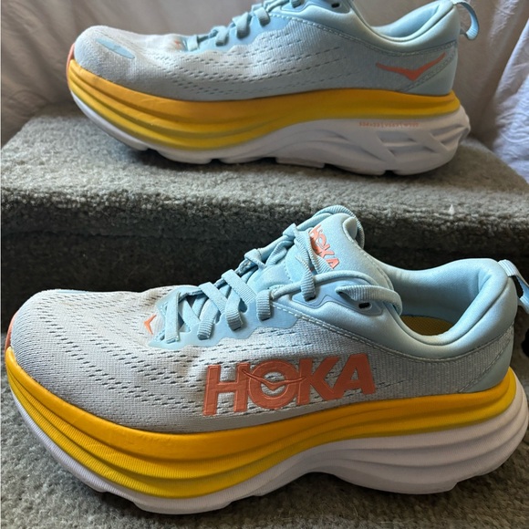 COPY - Hoka Bondi 8. Running/Walking shoe. Comfortable and lightweight.. worn o… - Picture 12 of 12